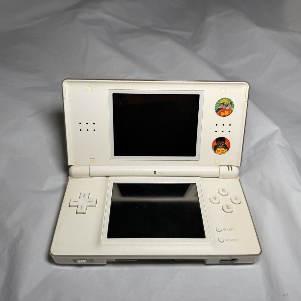 Nintendo DS Lite Console USG-001 White Japanese New Battery READ DESCRIPTION